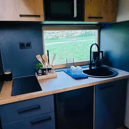 Hiska Pod Cresnjo 펜션 *