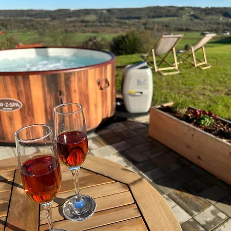 Ferienhaus Hiska Pod Cresnjo