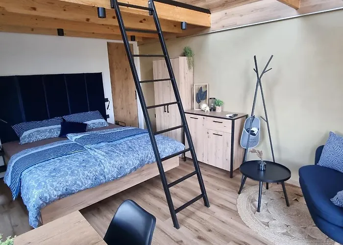 بيت للعطل Hiska Pod Cresnjo